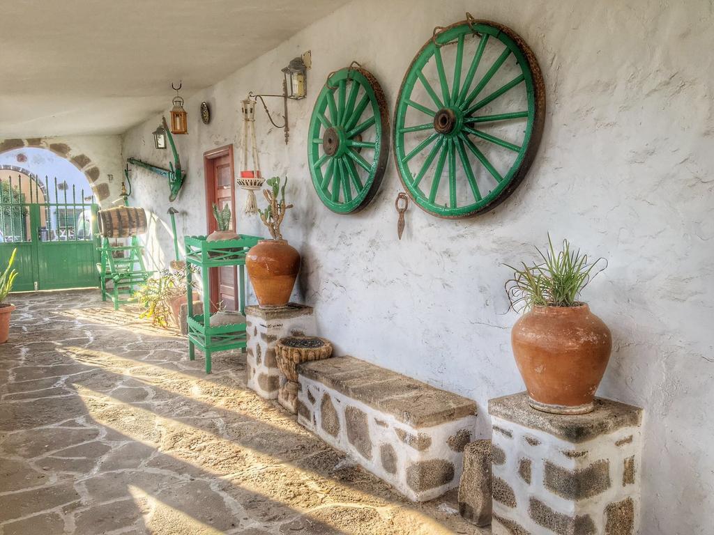 El Cortijo Eco Finca Hotel Ye Buitenkant foto