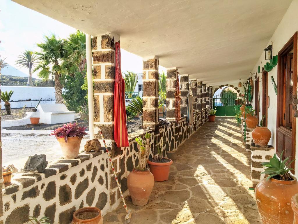 El Cortijo Eco Finca Hotel Ye Buitenkant foto